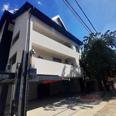 شقة White Flat بوخارست المظهر الخارجي الصورة