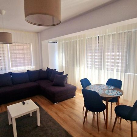 شقة White Flat بوخارست المظهر الخارجي الصورة